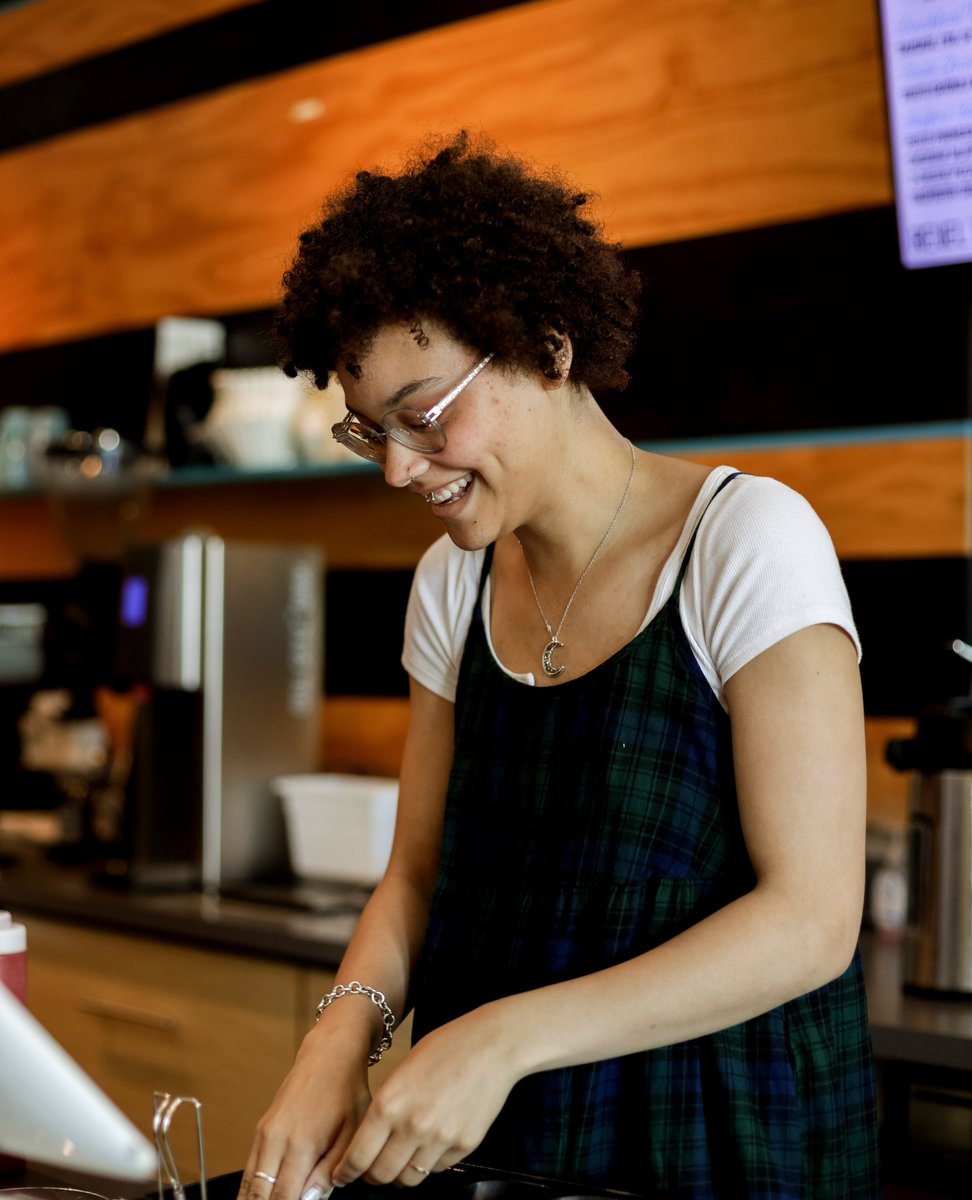 Revel77's tweet image. Come on in, say hi, and get yourself a treat! We&apos;d love to make you something delicious to start your week!

#ArtisanCoffee #LocalRoasters #ThirdWave #espresso #latte #CoffeeAddict #CoffeeLovers #Spokane #ShopLocal #SipLocal