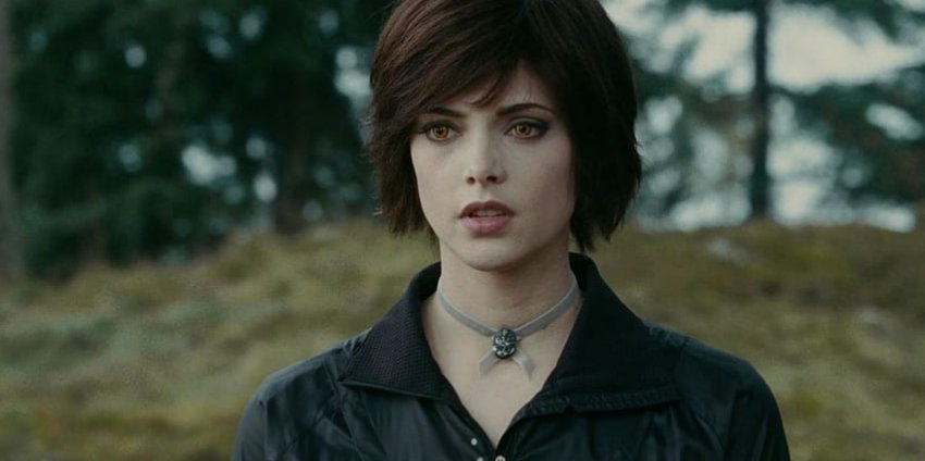 Ultimate_Tye's tweet photo. If you see this, tweet a vampire. 

I may be massacred for this, but Alice Cullen and Jasper Hale from the Twilight franchise remain two of my favorites vamps https://t.co/ztkN6eWHg0