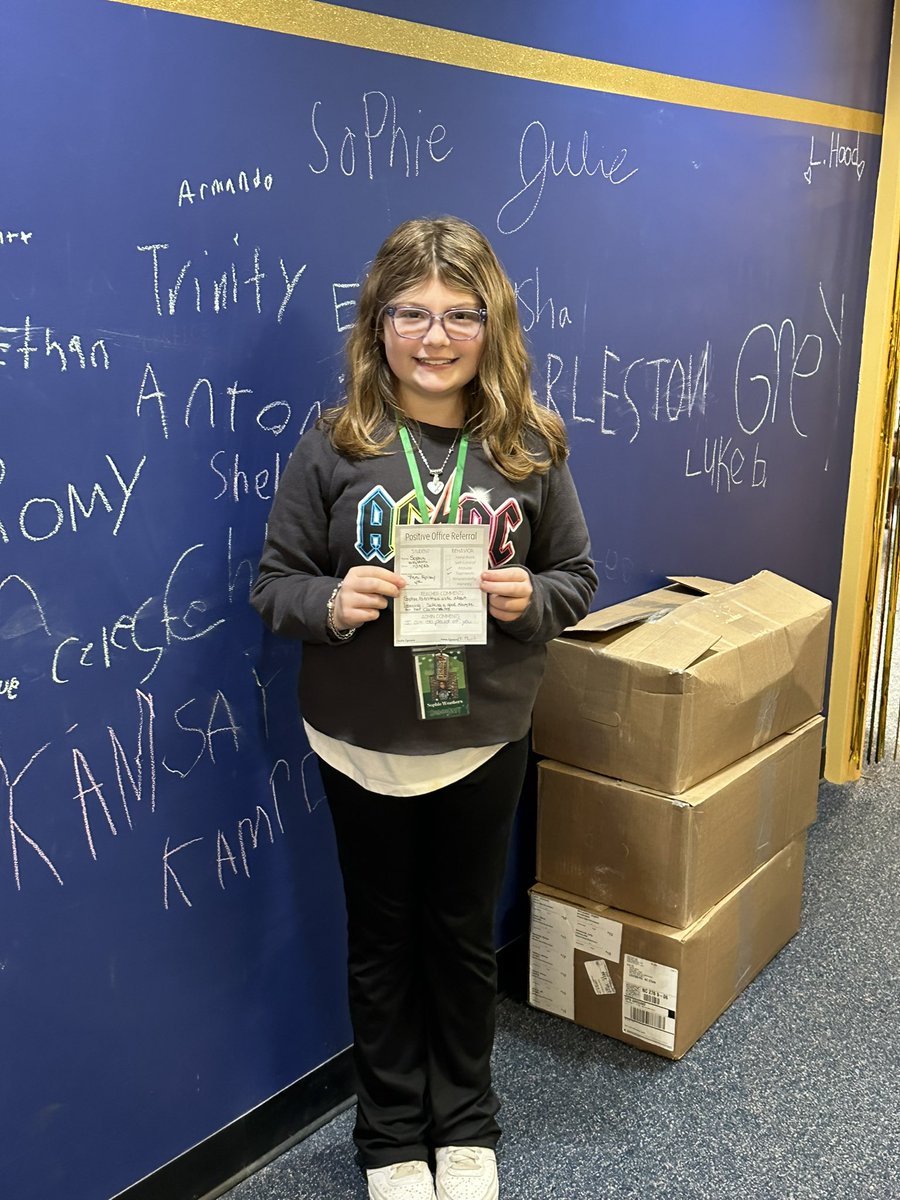 Monday's are amazing when they begin with Positive Behavior Referrals! Congratulations Lysha and Sophie!
