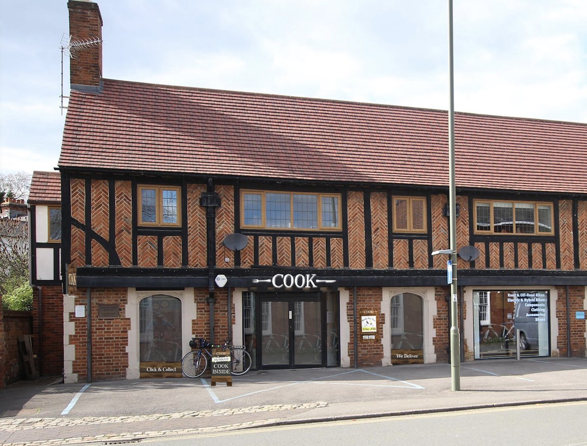 CradickRetail's tweet image. #CradickRetail has successfully secured a ten year lease for #COOK on an ideal #premises in #Farnham.
We still seek potential new stores of circa 1200 sq ft – 1800 sq ft on high streets, affluent local parades and arterial routes. 
For info contact Jim Grant T:07770 587253