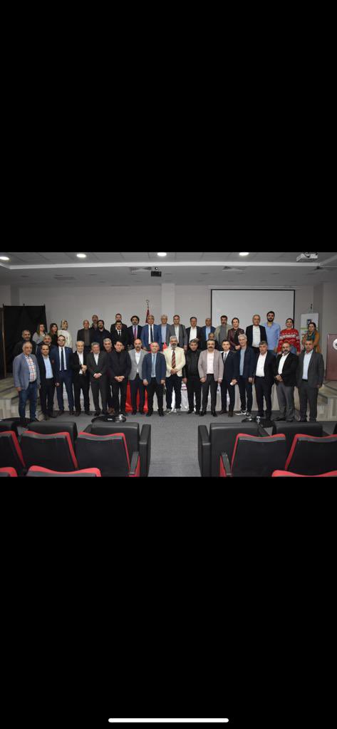 KamuGozetimi's tweet photo. Küçük ve Mikro İşletmeler İçin Finansal Raporlama Standardı ve Kalite Yönetim Standartlarına İlişkin Tanıtım Toplantılarının 11’incisini @DSMMMO1 ‘nun katkılarıyla Diyarbakır Ticaret Borsası Konferans Salonu’nda gerçekleştirdik.Tüm katılımcılara ve Oda Yönetimine Teşekkür Ederiz. https://t.co/rSZzZm2Ybg