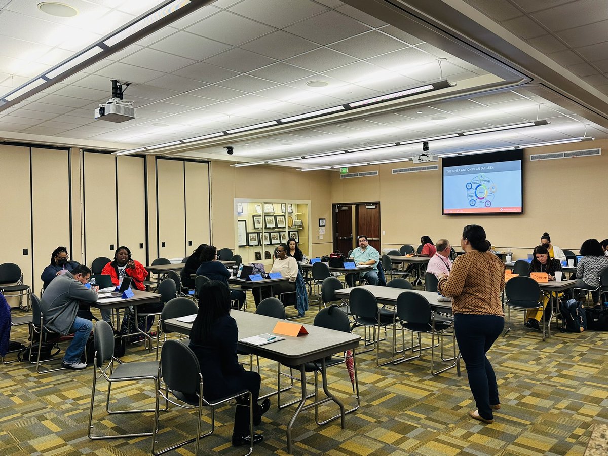 DrTiffanyWilson's tweet image. Happening Now: 

Youth Mental Health First Aid training 

We are on a mission to equip all educators and staff to recognize the signs and symptoms of potential mental health challenges and #BeTheDifference in the lives of children and youth. 

#WeAreChannelview 💙💛