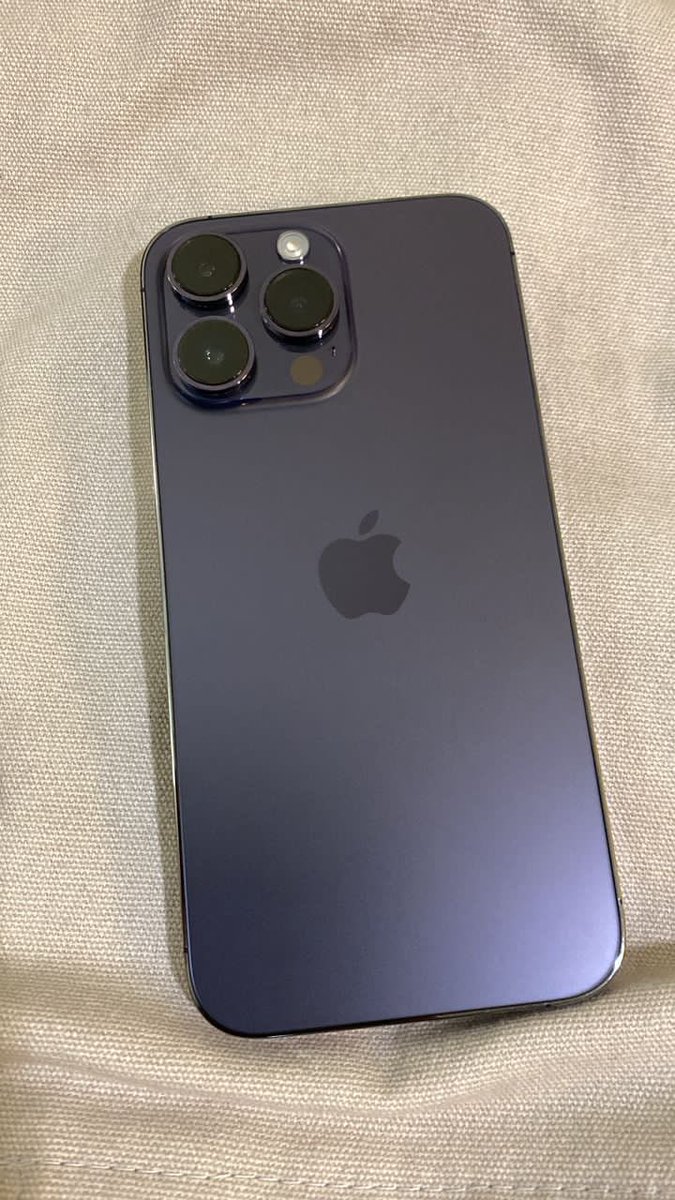 amiraathiraa's tweet photo. Bantu kawan letgo Iphone 14pro max 256gb battery health 94%. Baru beli bulan 5 baru ni. Condition tiptop!

Tuan badan nak letgo RM5K FREE airpod pro2 (RM1099)

Berminat boleh DM nanti saya bagi details lanjut. https://t.co/xzhmmU4TsE