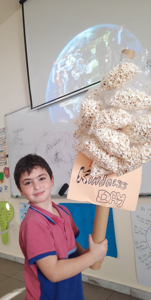 Eman.Khashoun (@emankhashoun) on Twitter photo Thank you my lovely kind learner Tamer for this act of kindness🥰🥰 during the #worldkindnessday2023 <a href="/makdawhaschool/">Makassed Dawha School</a> <a href="/NouraYehia9/">Noura Yehia</a> Thank you my lovely kind learner Tamer for this act of kindness🥰🥰 during the #worldkindnessday2023 <a href="/makdawhaschool/">Makassed Dawha School</a> <a href="/NouraYehia9/">Noura Yehia</a>