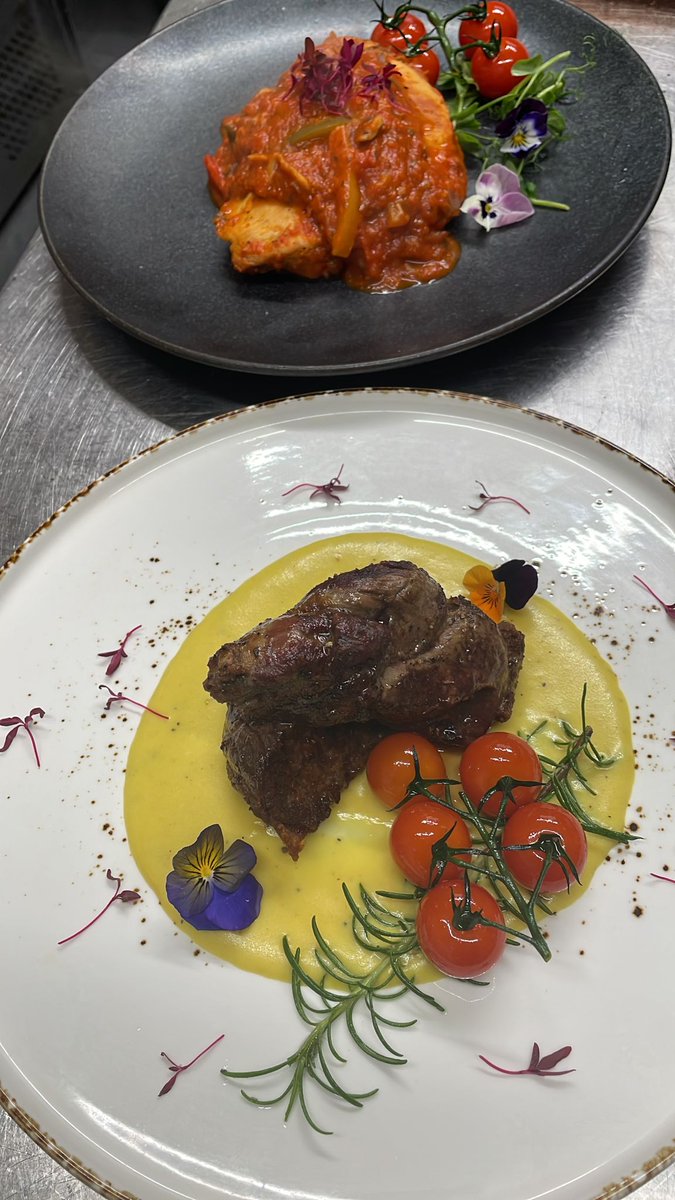 LeoItalianSheff's tweet photo. Book NOW ahead of our amazing weekly food offers INCLUDING TOMORROW'S 50% OFF STEAK NIGHT that will allow you and your family &amp; friends to dine out and enjoy quality food that is easy on the pocket! 

You'll also be supporting an independent neighbourhood restaurant. https://t.co/SBiJn0ISda