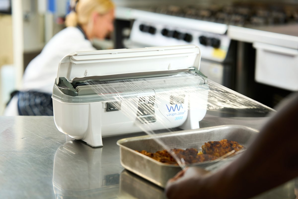 We’ve been supporting chefs for over 40 years. 
That’s why we know that saving money, and reducing waste are top priorities in the kitchen.
 
Join the hospitality professionals who already use Wrapmaster® and experience the benefits yourself.
 
#WasteLessSaveMore #Sustainability