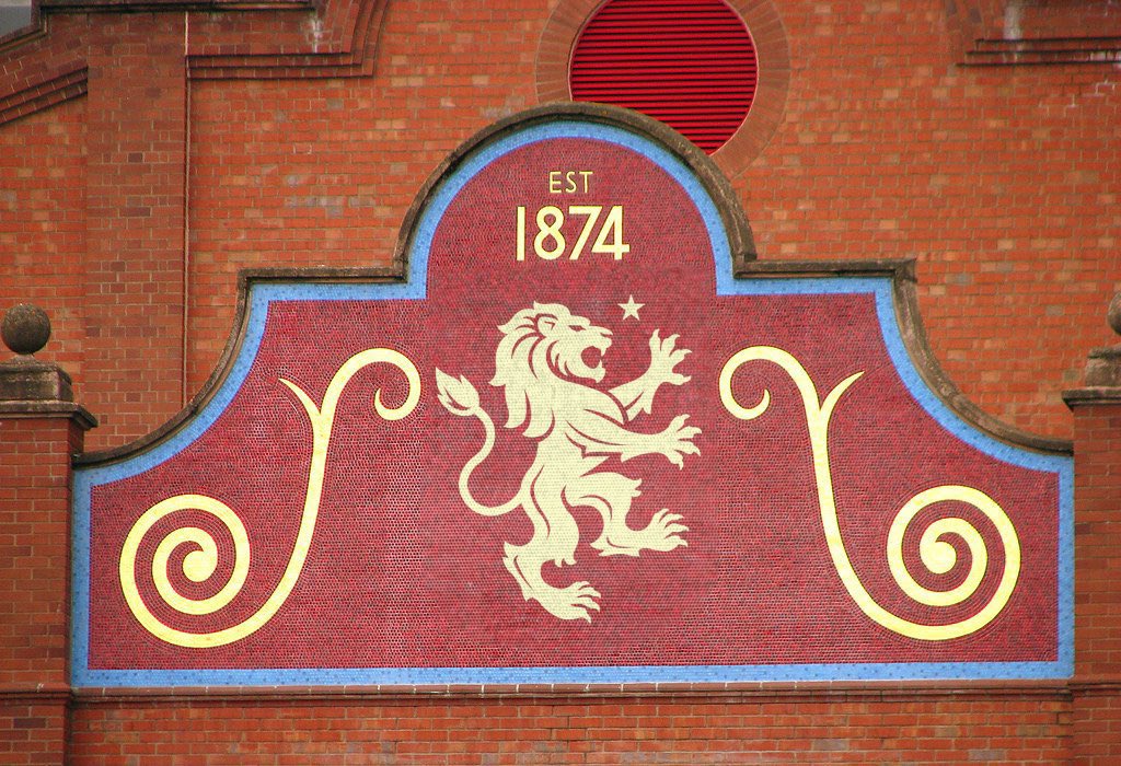 Primetimeperry's tweet photo. #AVFC #AstonVilla #freethelion https://t.co/qRyxwqyUzu