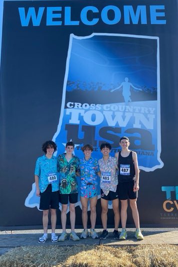BryceCounihan's tweet photo. Wrapped up this XC season at NikeXR. Looking 👀 forward to getting back to that mid distance life! 2023 PR- 15:27.48 https://t.co/FYwxilEufZ