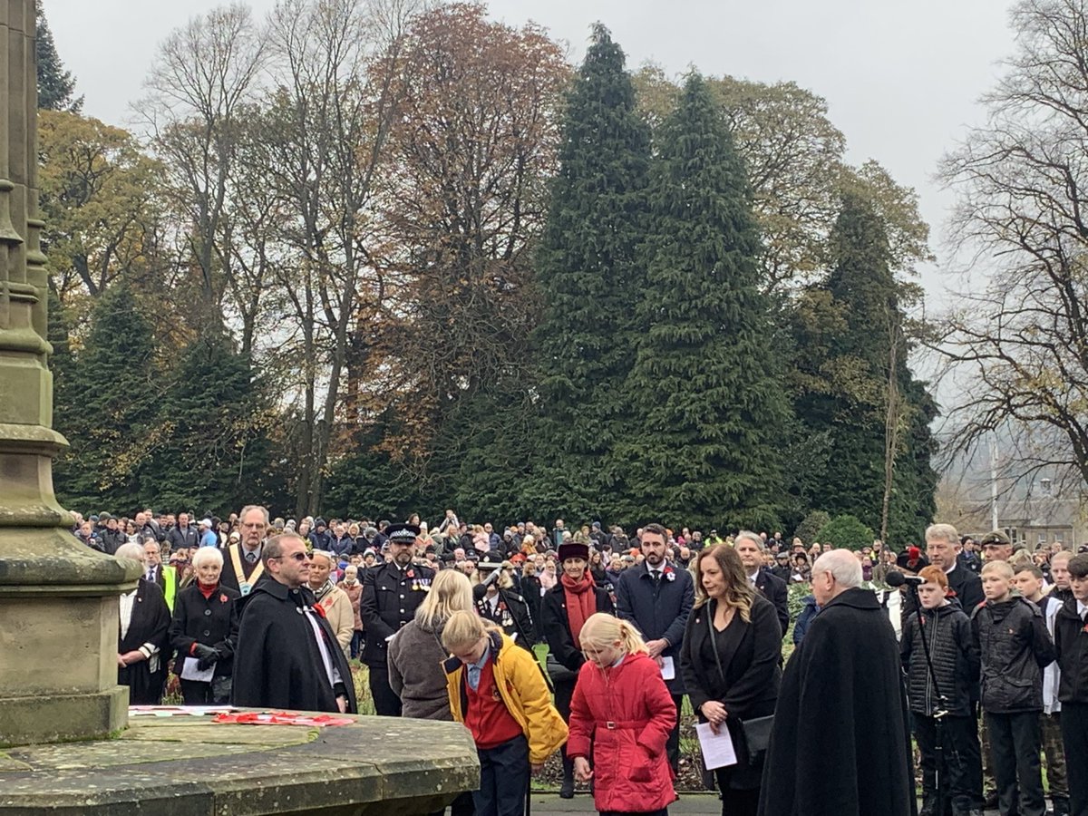 StJosephsBing's tweet photo. Thank you to our Faith Leaders for representing the school during the Bingley Remembrance Parade yesterday... a wonderful way to remember the fallen, those affected by conflict and those that continue to work to keep us safe today. @bcw_cat #lovecareshare https://t.co/NGcRKsU32C