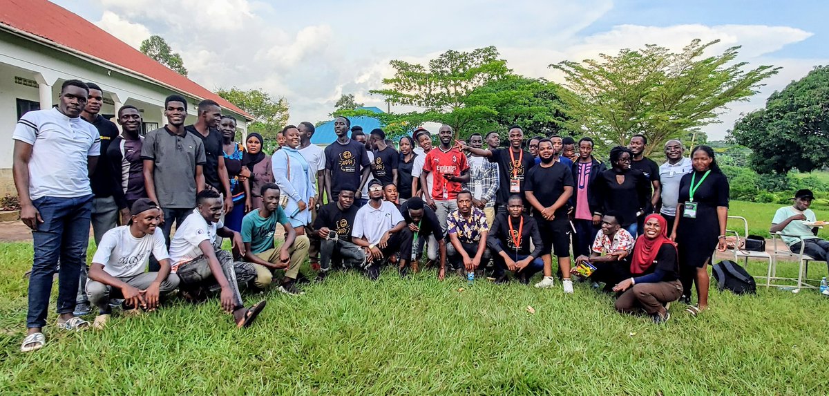 GDGLuwero's tweet image. DevFest Luwero 2023 was a huge success, thanks to everyone who made it possible!
We had an amazing turnout and some incredible speakers. We're so grateful for the support of our community, and we can't wait to do it all again next year! We couldn't have done it without you!