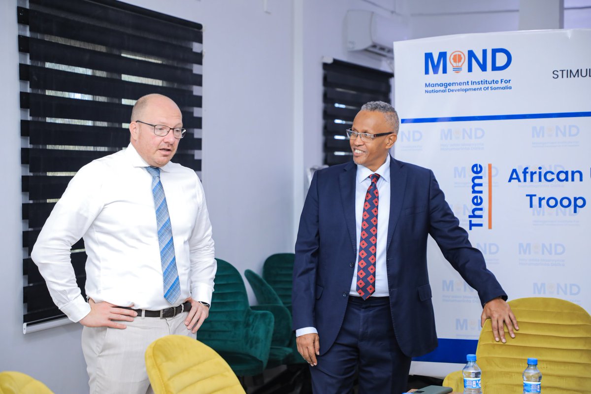AbdullahiHamud's tweet photo. 1/3
@mindsomalia & its partner @KAS_SIPODI_EA grateful 2 all the attendees, ministers, MP's, Civil Society and Academics, on the latest #MindSessions held in Mogadishu.
Topic: ATMIS troops Drawdown & its effect on hard-earned security & stability in Somalia. https://t.co/LSJTCg9Y5F