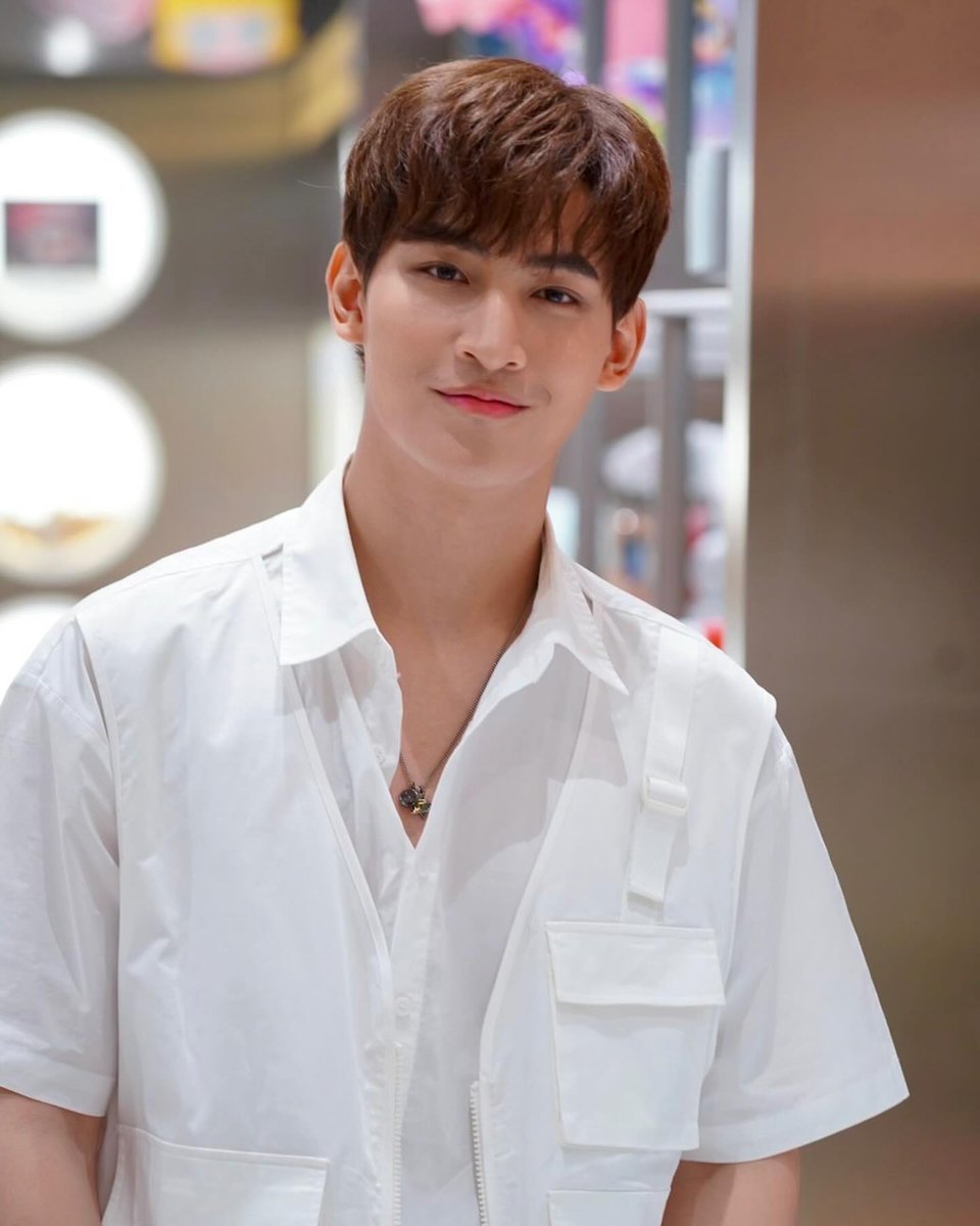 ppatt_Universe's tweet photo. พาเพลินจำเริญใจไปกับ Pop mart ครับ,, 🍣🦫
Ig : ohm_thitiwat
#SnapEP9
#โอห์มไง #OhmThitiwat https://t.co/MuVcZotZm5