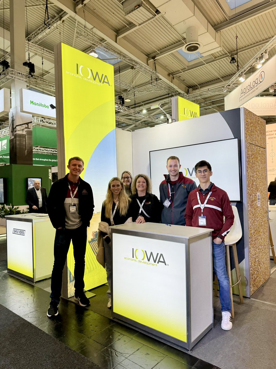 Bailey J. Adams tweet media