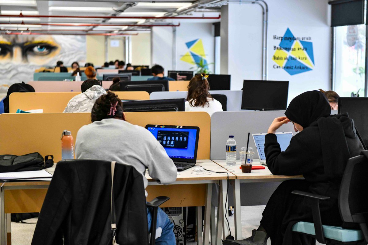 It was idle and dilapidated.

We renovated it from top to bottom and turned it into a unique youth centre.

We host hundreds of students every week at the Young Academy Café Sıhhiye. ✅️