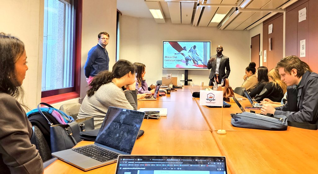 JaroszOlivier's tweet photo. ๐ Hosted my colleague @BrianWesaala to discuss Eastern African #sportsgeopolicy and our unique @LTTsports X @TheFFAfrica #AfricanClub Landscape Report at the @GenevaDiplomacy ๐บ๐ณ๐จ๐ญ
โฝ Africa's sport journey is rich with potential.
๐ Download the report https://t.co/iM6s8TgIoB https://t.co/KbJnqBgkd6