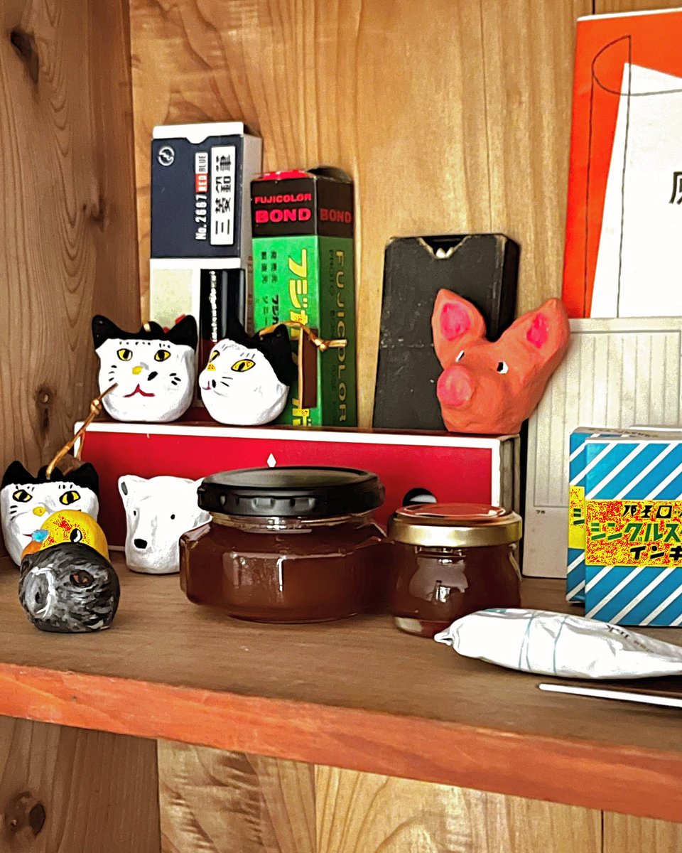 日曜日までのご購入の方は、明日到着予定です。本当に寒いですねぇ。
到着まで暫しおまちください！
#蜂蜜 #ニホンミツバチ