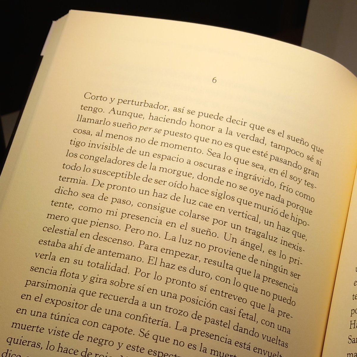 Editorial Páramo (@editorialparamo) on Twitter photo Este jueves presentamos 'Flora y el submundo tenebroso' en Almería, casa del autor, Luis Sánchez. Esperamos que nos acompañéis.
Será a partir de las 19h en la <a href="/LibreriaPicasso/">Librerías Picasso</a> de la calle Reyes Católicos. Con Luis estará la crítica de arte Maribel Úbeda. ¡Os esperamos! Este jueves presentamos 'Flora y el submundo tenebroso' en Almería, casa del autor, Luis Sánchez. Esperamos que nos acompañéis.
Será a partir de las 19h en la <a href="/LibreriaPicasso/">Librerías Picasso</a> de la calle Reyes Católicos. Con Luis estará la crítica de arte Maribel Úbeda. ¡Os esperamos!