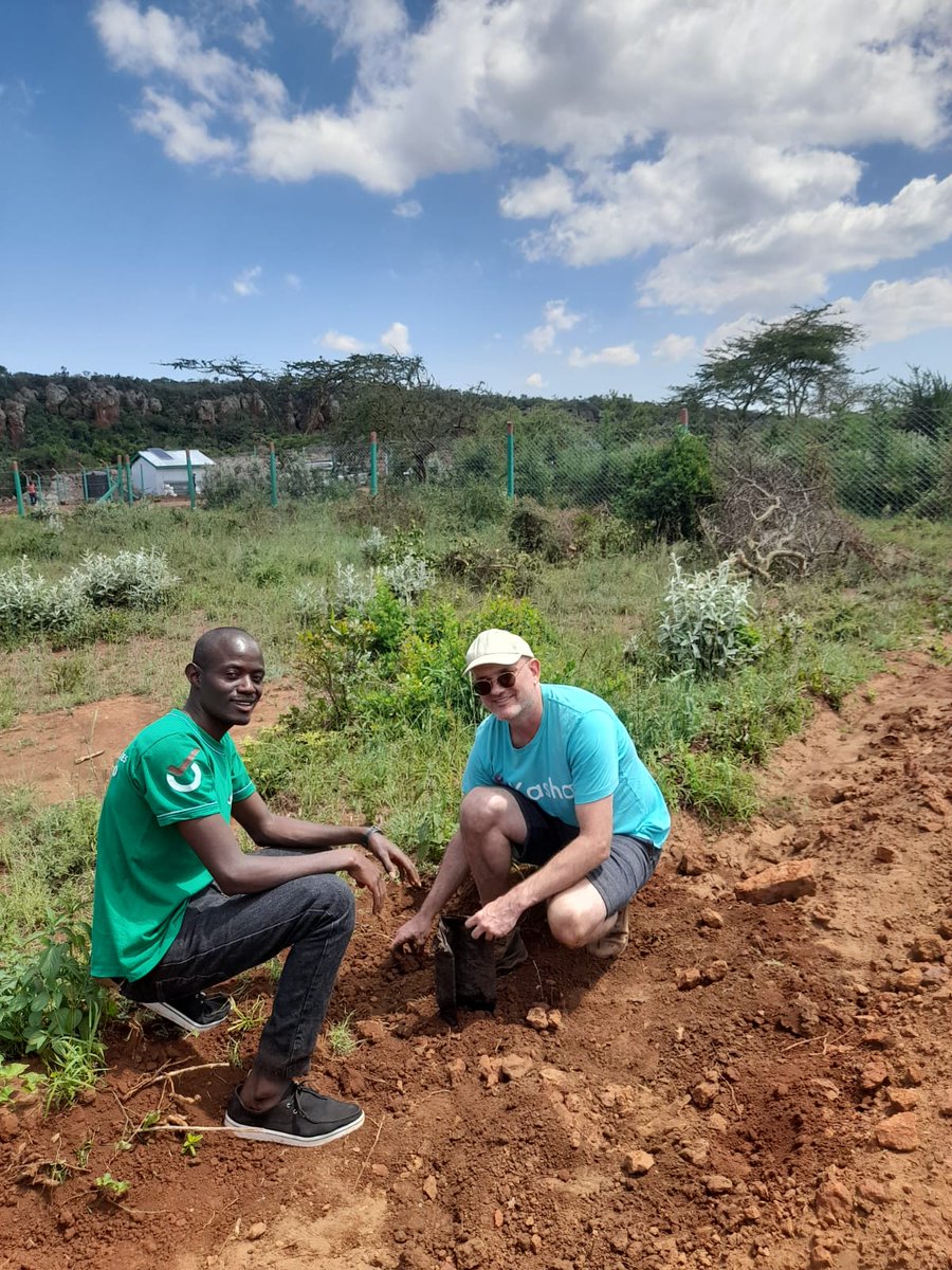 JonahMugendii's tweet image. NATIONAL TREE PLANTING 🌳 DAY

Let&apos;s decarbonize our planet.

We must all champion the Go Green Agenda Initiative. Don&apos;t wait for your friend to do it. Do it yourself. 

Make sure you plant a tree today 

#GoGreenNaOptiven 
#NationalTreePlantingDay 
#Nationaltreeplantingday2023