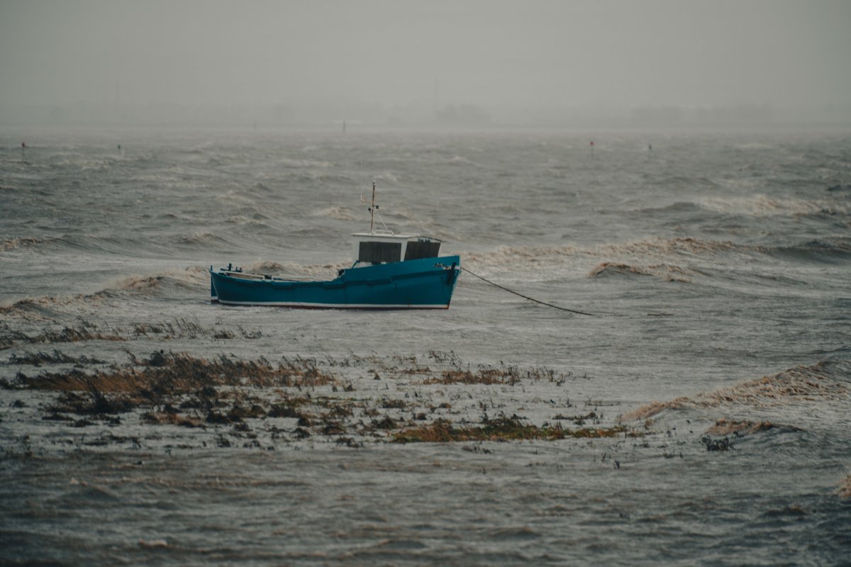 marksmcneill's tweet photo. LYTHAM
#Stormdebbie #lytham #weatheraware https://t.co/DGScPbMrvx