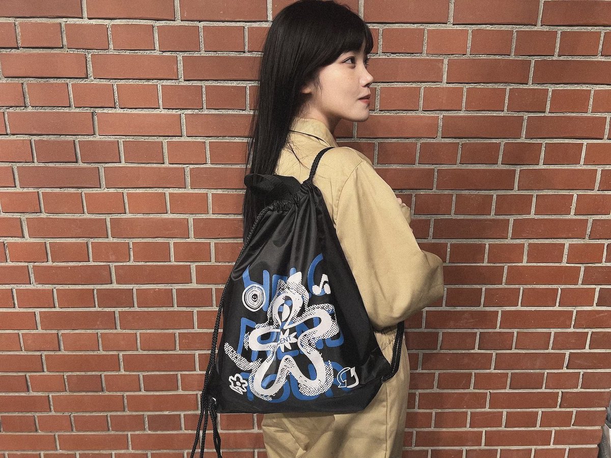 Chittiii_BiSH's tweet photo. ぐっず　
おきに
　🖤 https://t.co/D65h0aTHZT