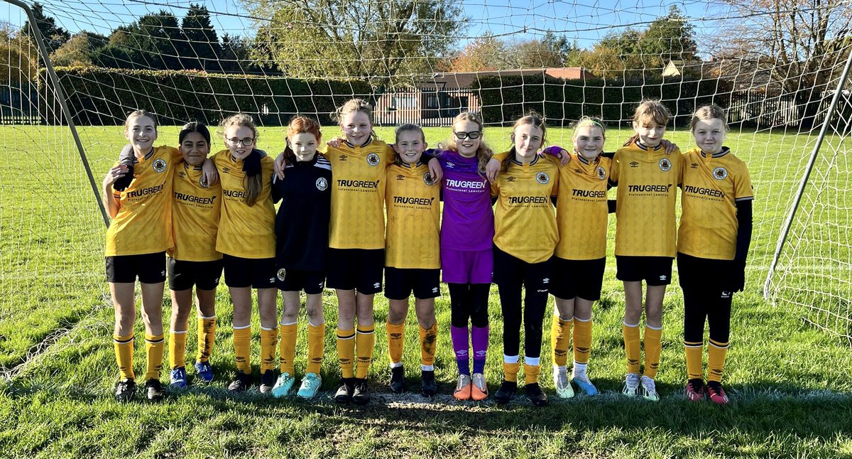 Our U12 girls played against a very well organised Ropsley. The girls were on the front foot from the start but took time to find the back of the net. They didn’t get frustrated, continuing to play some good football running out 3-0 winners, with goals from Lola and Rosie.

1/2