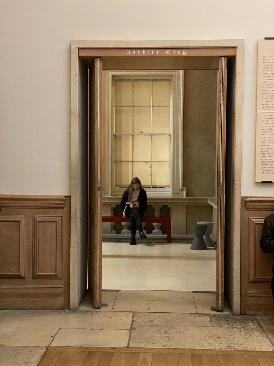 벌써 11월이래 춥다 모두들 감기조심해