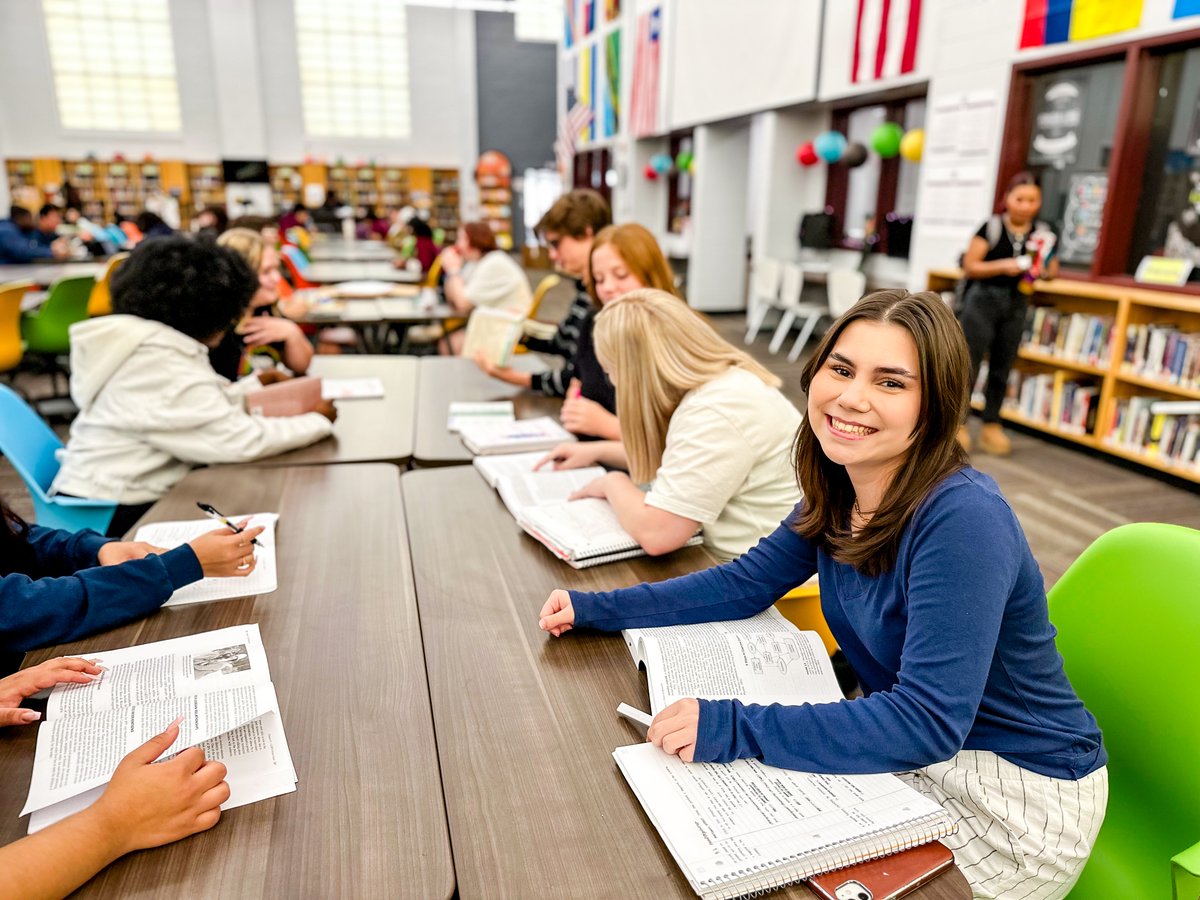 Tomorrow is the final Early Release Day of the semester! 
Students will be released at 11:15 (pre-K); 12:30 (grades K-5), and 1:30 (grades 6-12).