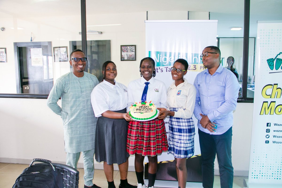NigeriaInfoPH's tweet photo. It's a wrap!🙌
Bedford Friday Fortune emerges winner of the 2023 I beg to differ debate competition.🎉
Adedoyin Ademolaju clinched the first runner-up position and Victor Favour, the second runner-up.🎉
I BEG TO DIFFER 2023 is powered by Odibola Properties.
.
#IBTDPH
#letstalk https://t.co/BSVOgQ68yy