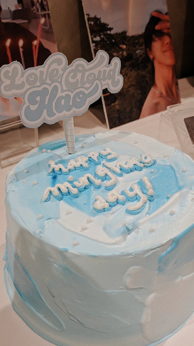 beefbulgwogwee's tweet photo. Happy Hao Day! 🩵☁️

ilysm @just_nielly @jitsukki @bomcherie_ @winterbewy @__jomil ✨

Thank you @lovecloudhao ! https://t.co/JCaTNr0vQf