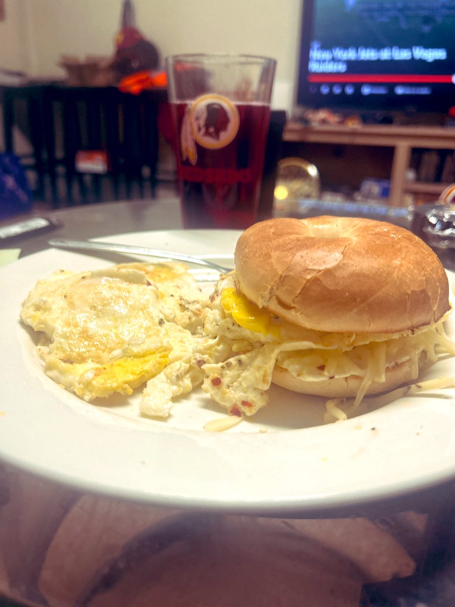 JustUrAvgFlyGuy's tweet image. You can’t Grind as hard you need too if you don’t start the day right!!! 
Let’s break bread 🍞 Fam
#BreakfastIsServed 
#LetsBreakBread
#HTTC