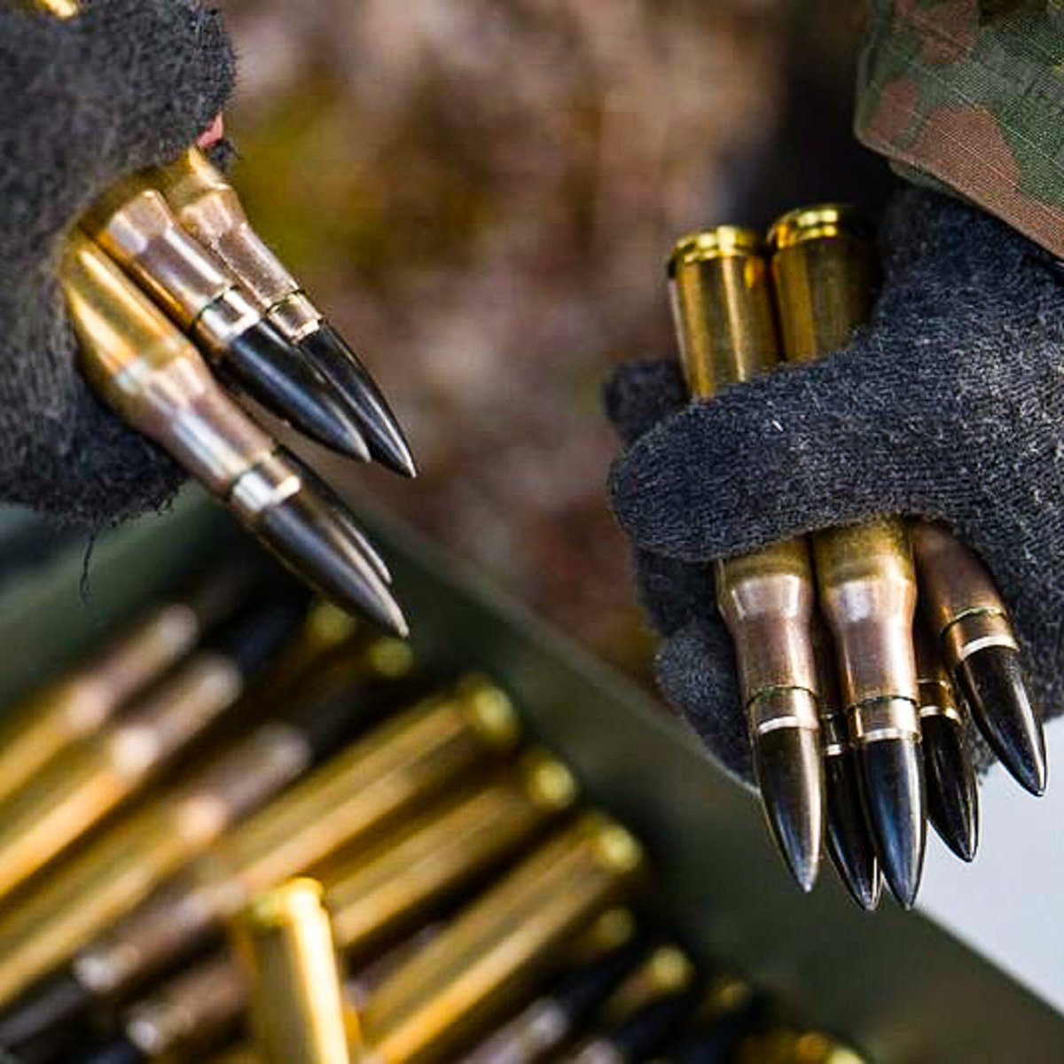 In the latest article on #NATOReview, authors from NATO and the US Army War College describe how there is currently an unprecedented opportunity to broaden the use of NATO ammunition standards 

🔗 nato.int/docu/review/ar…