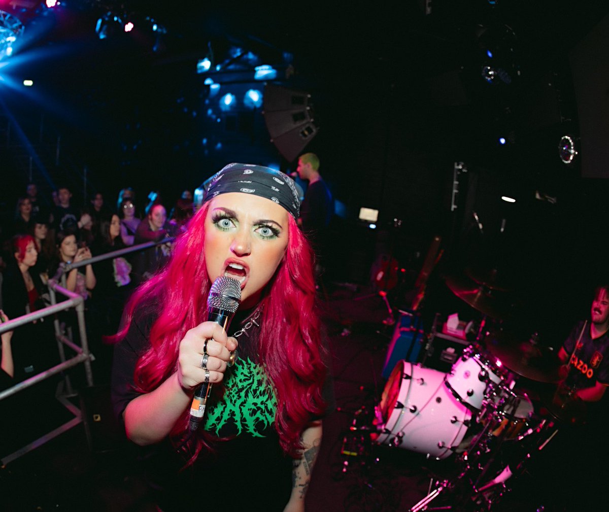 BronnieMusic's tweet photo. SOLD OUT BRISTOL SHOW TONIGHT FOR @thebandsoap TOUR! ❤️‍🔥

CATCH US NEXT AT OUR FIRST BRISTOL HEADLINE SHOW NEXT YR! https://t.co/AwrAVUB2TF