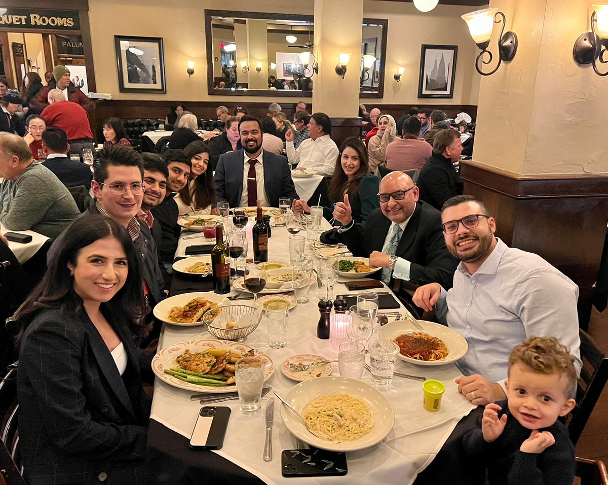 Great dinner with some of the brightest in our #IMRP representing @ClevelandClinic at #AHA2023 showcasing their research prowesswith smiles @CCF_IMCHIEFS @Mud_Fud @CleClinicHVTI @ahelhajjar @BadwanMD @RehanKarmaliDO @AqiedaBayat @d_ramonfaur @xMohakGupta missing @DAldeiri