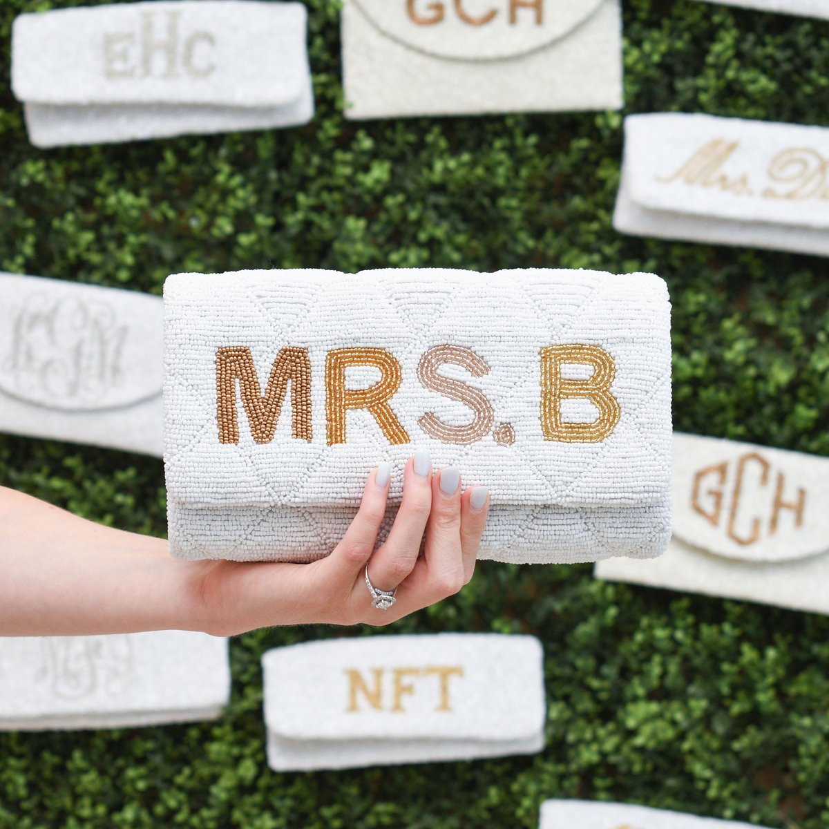 CPrepMonograms's tweet image. Your Name + Coco Clutch = Complete Classic!  Design yours today at Classic Prep.  Save 20% on Custom Beaded Clutches, Totes and Purse Straps during our Pre-Holiday Sale.  No code necessary.  Discount automatically applied in the shopping cart.