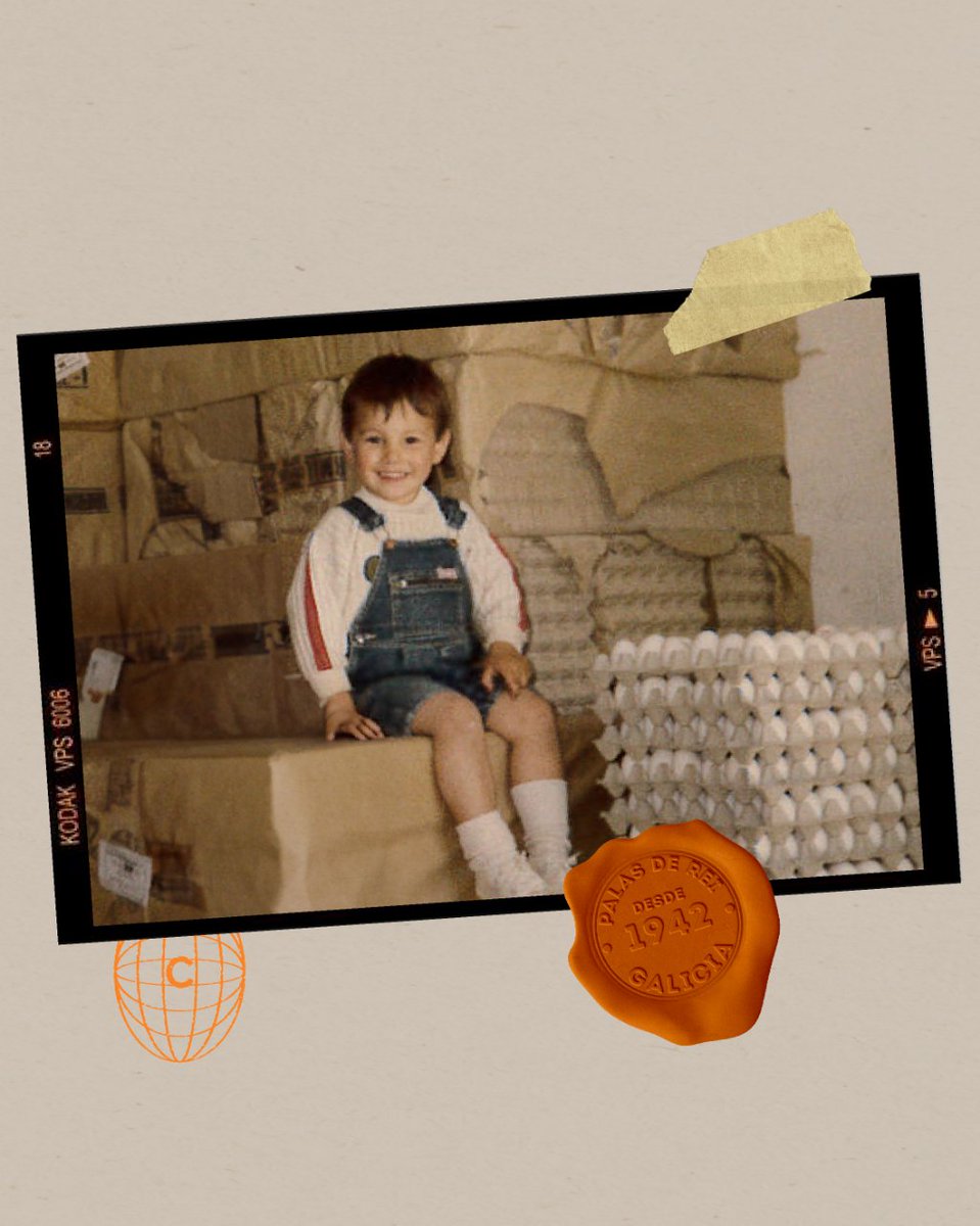 NuestraFamilia |Rodrigo, cuarta generación de la familia Campomayor 👑👑
Rodrigo vivió desde pequeño el día a día de Campomayor junto a sus 3 hermanos, por lo que conoce de primera mano todas los secretos del huevo y las necesidades de nuestras gallinas 🐓🐓