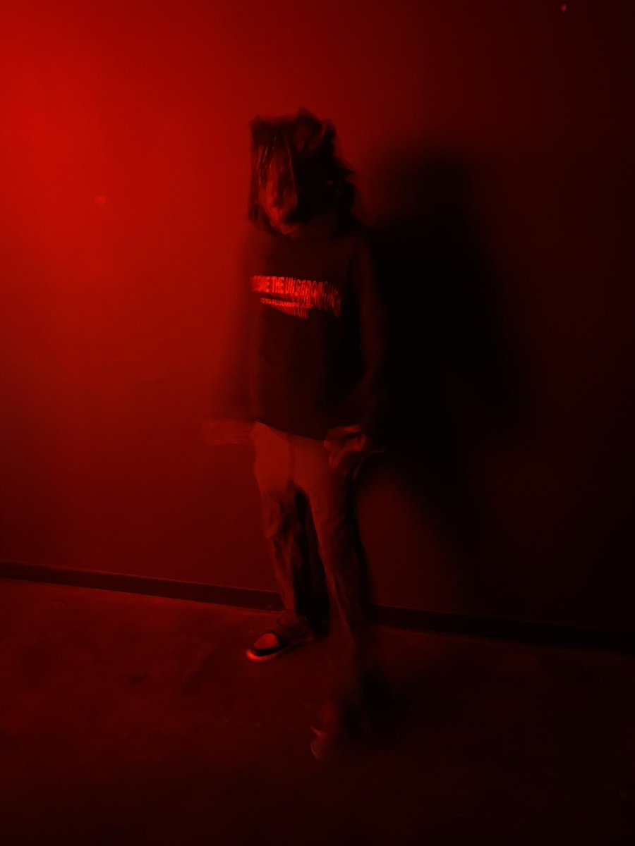 GIVENCHYBASTARD tweet media