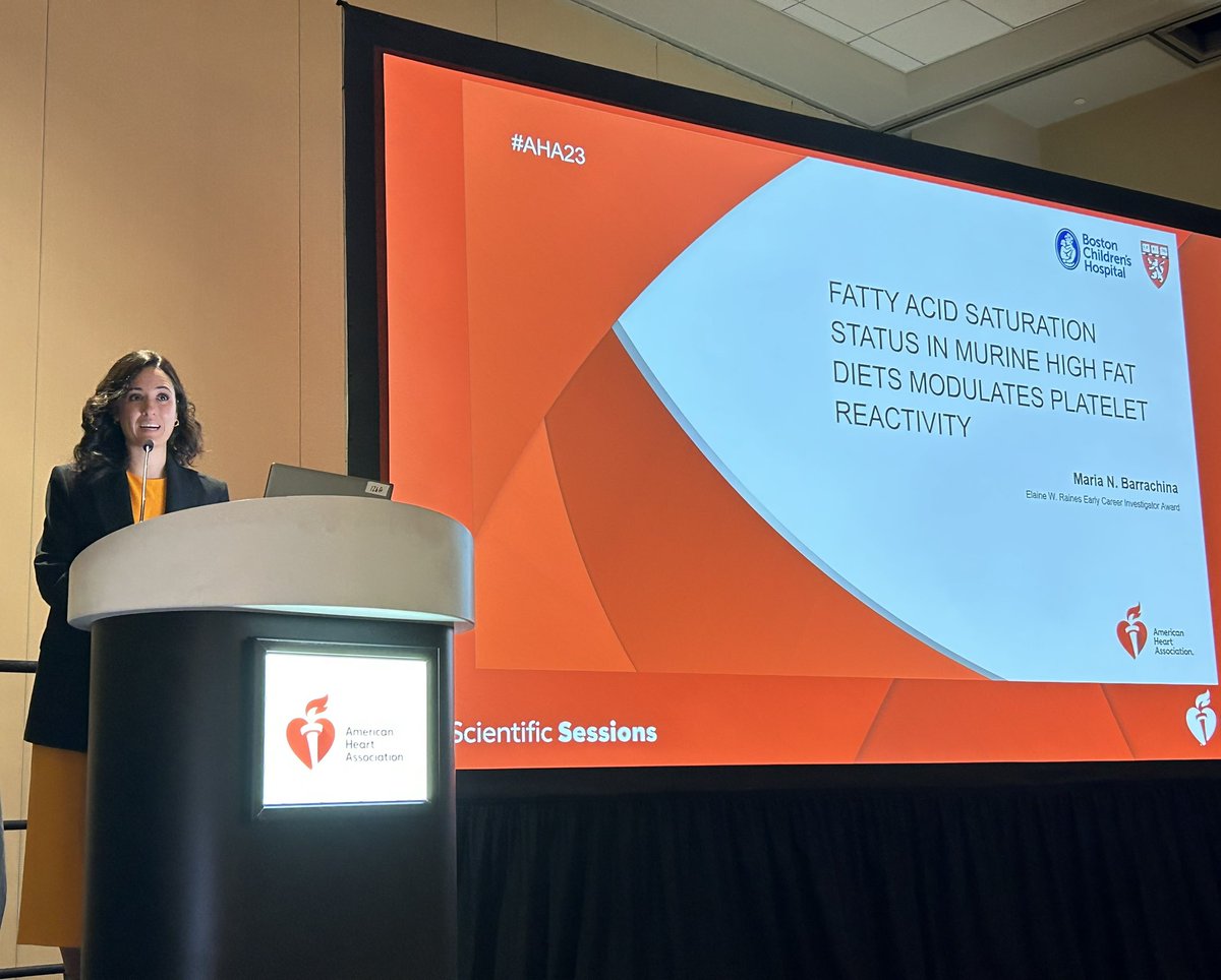 Happening now at #AHA2023 the Elaine Raines Investigator Competition. 
Yayyyyy <a href="/nubama/">Maria N. Barrachina</a>!!! So proud of this one 🥹💪🏼