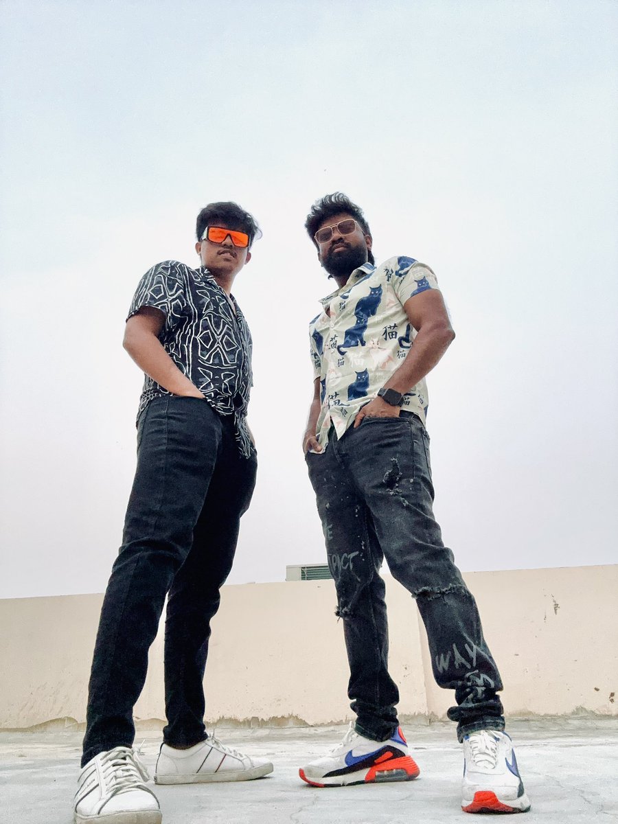 Unleashing a sonic storm 🔥😎

<a href="/RollRida/">Roll Rida</a> x <a href="/agastyaraag/">Agastya Raag</a> 

#music #rapper #telugu #MusicProducer