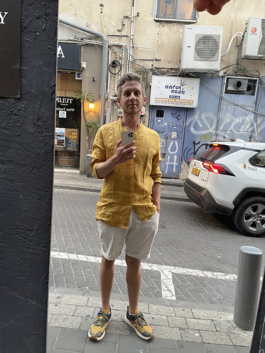 mityasmusin's tweet image. I was born in the third world, came from $0, and built a cash-flowing business that changed my life forever - with zero outside help.

RT this and I&apos;ll DM you a list of 20 steps on how you can do the same