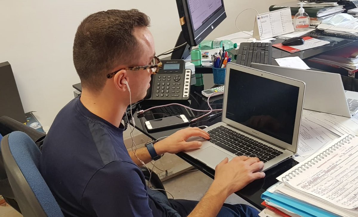 SviLavoroItalia's tweet photo. 🇮🇹 #DalleRegioni @RegioneMarcheIT
"Vediamoci al lavoro 2": avviati 10 tirocini a favore di persone con disabilità visiva, cieche o ipovedenti.
Un progetto Uici Marche, realizzato con il contributo del Fondo @intesasanpaolo
➡️https://t.co/4gyo1tspyd
#AnpalServizi
#ProgrammaGOL https://t.co/isNA7dwJsb