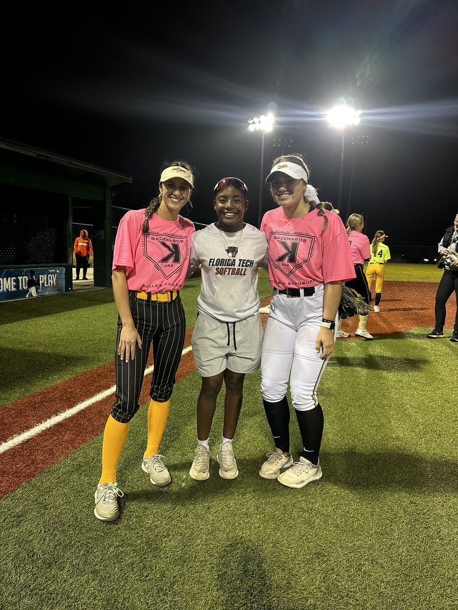 Christina Piotrowski (@cgpiotrowski) on Twitter photo Thank you <a href="/BackwardsKJax/">Backwards K Softball</a> for such an amazing camp and thank you coaches for spending so much time with us tonight!!! <a href="/FAUSoftball/">Florida Atlantic Softball</a> <a href="/UpstateSoftball/">USC Upstate Softball</a> <a href="/FloridaTechSB/">Florida Tech Softball</a> <a href="/CoachAlexandraP/">Alexandra Preston</a> <a href="/_DEZ_0/">Dezarae</a> <a href="/Coach_TMeds/">Tonya Medders</a> <a href="/twin2_xiary96/">xiary</a> <a href="/GSU_Softball/">GSU Softball</a> Thank you <a href="/BackwardsKJax/">Backwards K Softball</a> for such an amazing camp and thank you coaches for spending so much time with us tonight!!! <a href="/FAUSoftball/">Florida Atlantic Softball</a> <a href="/UpstateSoftball/">USC Upstate Softball</a> <a href="/FloridaTechSB/">Florida Tech Softball</a> <a href="/CoachAlexandraP/">Alexandra Preston</a> <a href="/_DEZ_0/">Dezarae</a> <a href="/Coach_TMeds/">Tonya Medders</a> <a href="/twin2_xiary96/">xiary</a> <a href="/GSU_Softball/">GSU Softball</a>