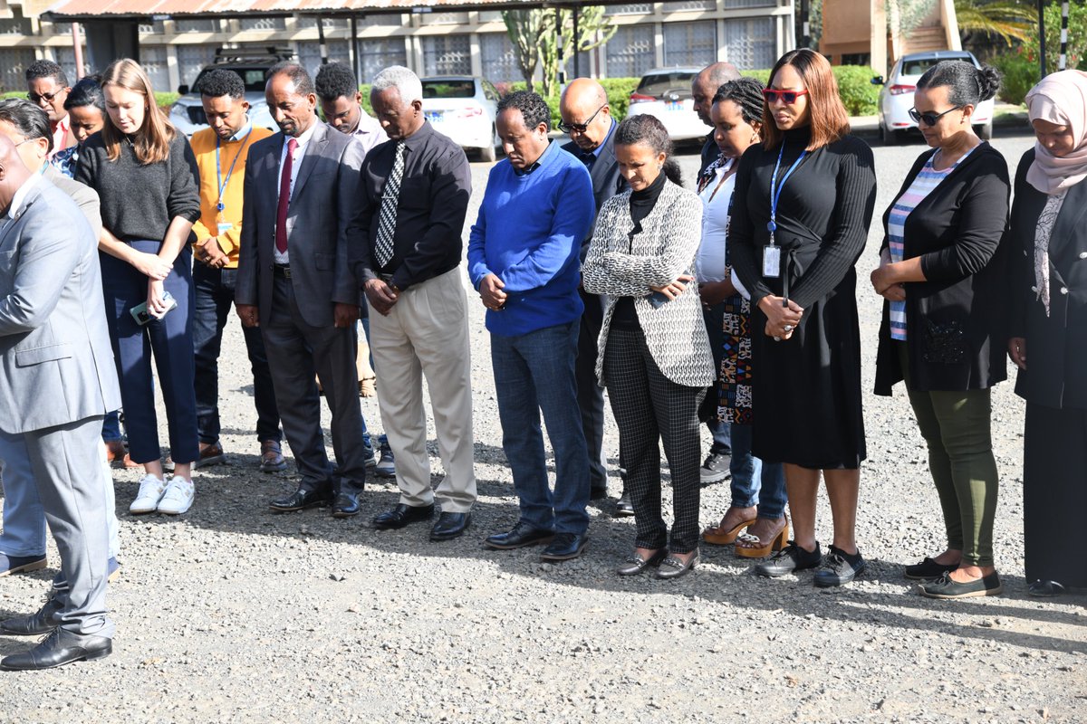 UNDPEritrea's tweet photo. Today, we lower the @UN Flag in the UN Compound in #Eritrea to half-mast,  honoring over 100 UN staff who have lost their lives in Gaza. 

The UN Staff in Eritrea gathered for a minute of silence in remembrance of our fallen colleagues.

@UNinEritrea https://t.co/89jyOTlM0L
