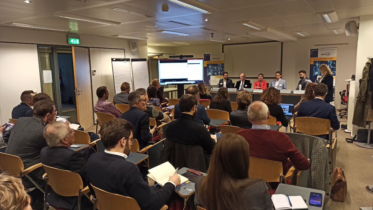 European DIGITAL SME Alliance (@eudigitalsme) on Twitter photo #DSMEsummit side panel:
"Success Stories of European Digital Innovation Hubs"
- Małgorzata Nikowska (<a href="/DigitalEU/">Digital EU 🇪🇺</a>)
- Carlos Matilla Codesal (<a href="/FUVEX/">FuVeX</a>)
- Periklis Terlixidis (ahedd)
- Andrei Kelemen (<a href="/ClujITCluster/">Cluj IT Cluster</a>)
- Gábor Vicze (<a href="/innominegroup/">innomine</a>)
With: <a href="/EuHubs4/">EUHubs4Data</a>
#Breakthedigital #DSMEsummit side panel:
"Success Stories of European Digital Innovation Hubs"
- Małgorzata Nikowska (<a href="/DigitalEU/">Digital EU 🇪🇺</a>)
- Carlos Matilla Codesal (<a href="/FUVEX/">FuVeX</a>)
- Periklis Terlixidis (ahedd)
- Andrei Kelemen (<a href="/ClujITCluster/">Cluj IT Cluster</a>)
- Gábor Vicze (<a href="/innominegroup/">innomine</a>)
With: <a href="/EuHubs4/">EUHubs4Data</a>
#Breakthedigital