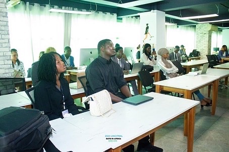uncitraldayssl's tweet photo. Your support made UNCITRAL Days in Africa-Sierra Leone a resounding success, fostering meaningful discussions on international trade and law. 
 Grateful for your commitment to global dialogue and collaboration! 
#uncitraldayssl23
#uncitraldaysinafrica
#msmes
#internationaltrade https://t.co/W92zQshpoD