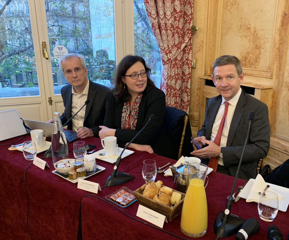 AssociationSDDS's tweet image. La SDDS a organisé son « Comité Stratégique », le vendredi 10 novembre 2023 à 8h, autour d&apos;un petit-déjeuner.
Invités : Antoine Magnant, Directeur Général Adjoint de la DGFIP ainsi que Céline FRACKOWIAK, Directrice du projet Facturation électronique à la DGFIP.