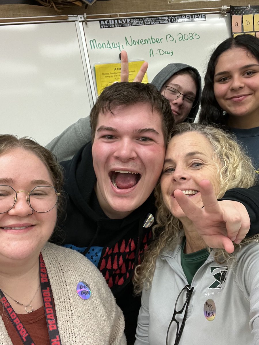 FZN Swim and Dive tweet media