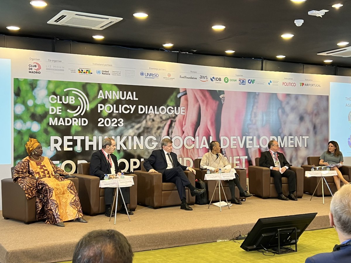 Daniel Perell (@danielperell) on Twitter photo Thank you <a href="/ClubdeMadrid/">Club de Madrid</a> for an excellent panel - it raised important questions of poverty, growth & happiness. In spite of, or perhaps because of, the current circumstances, we have the opportunity to reset the system. <a href="/aminatatoureklk/">Aminata TOURE</a> <a href="/GuyRyder/">Guy Ryder</a> <a href="/c4unwn/">Coalition for the UN We Need</a> <a href="/BahaiBIC/">Bahá'à International Community</a> Thank you <a href="/ClubdeMadrid/">Club de Madrid</a> for an excellent panel - it raised important questions of poverty, growth & happiness. In spite of, or perhaps because of, the current circumstances, we have the opportunity to reset the system. <a href="/aminatatoureklk/">Aminata TOURE</a> <a href="/GuyRyder/">Guy Ryder</a> <a href="/c4unwn/">Coalition for the UN We Need</a> <a href="/BahaiBIC/">Bahá'à International Community</a>