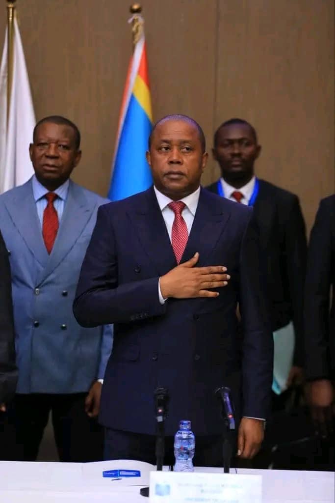 Z_bababaswe's tweet photo. Ce qui s'est passé ce jour pour la CENI montre à suffisance que le Congo est vraiment en train de changer : tout est question de bonne volonté et d'une bonne attitude. https://t.co/0NJjfyVJQo