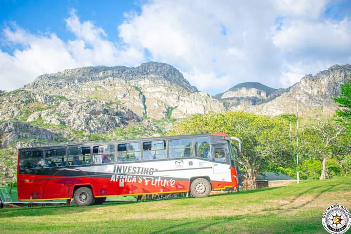 This is wholesome! Outward Bound!
📷: outward bound