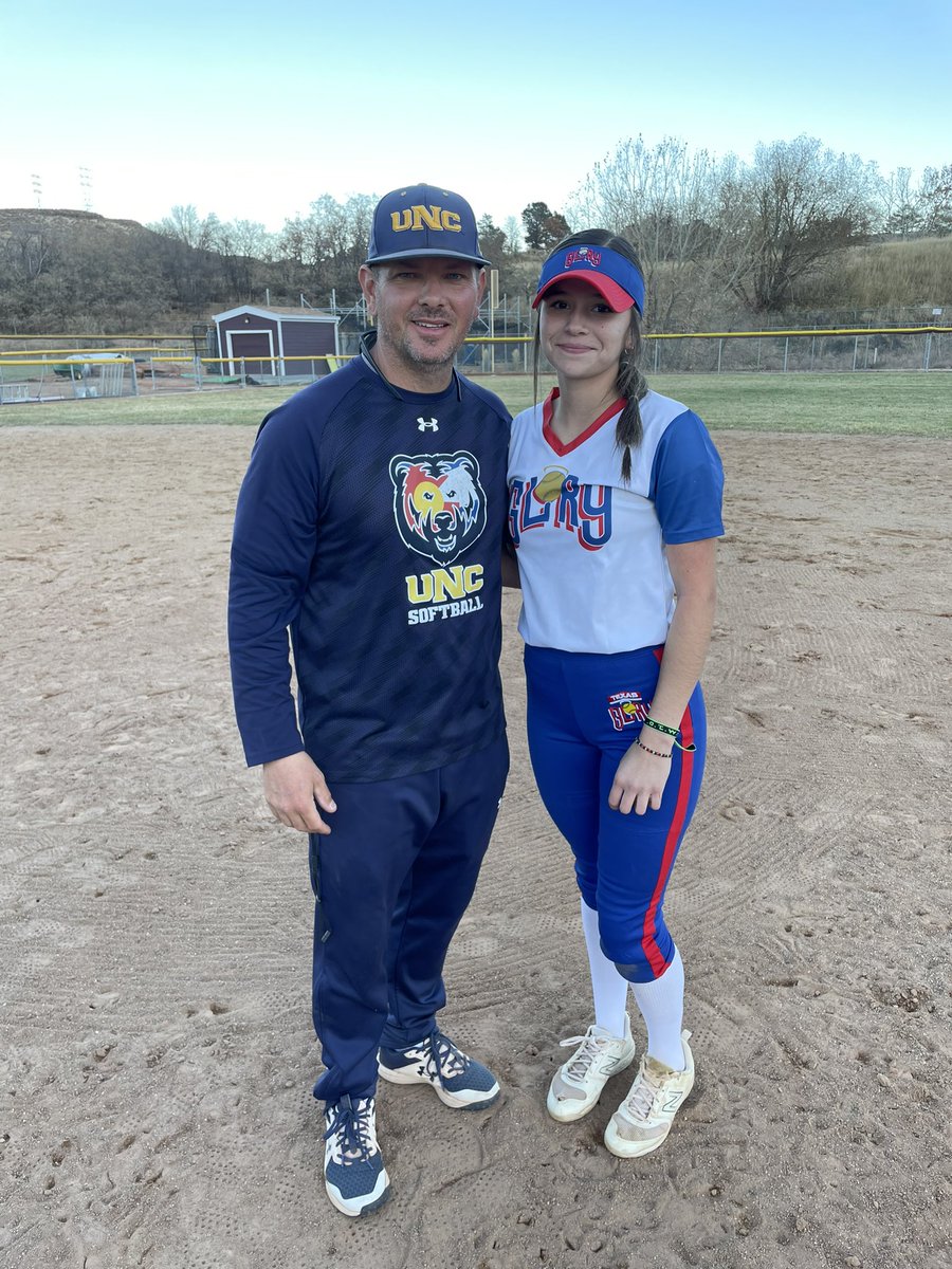 lia martinez tweet media